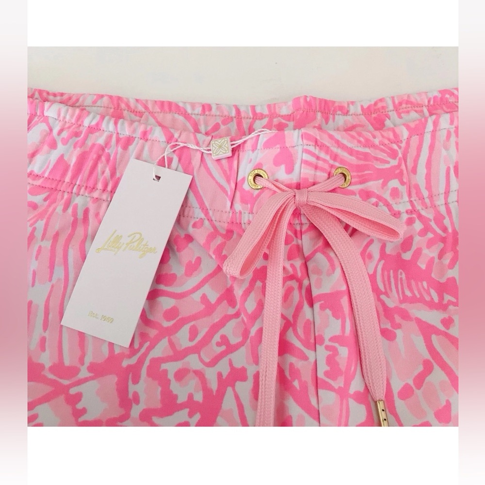 Lilly Pulitzer Kylar 5” Shorts-Pelican Pink Sea Cups-NWT - Picture 10 of 10